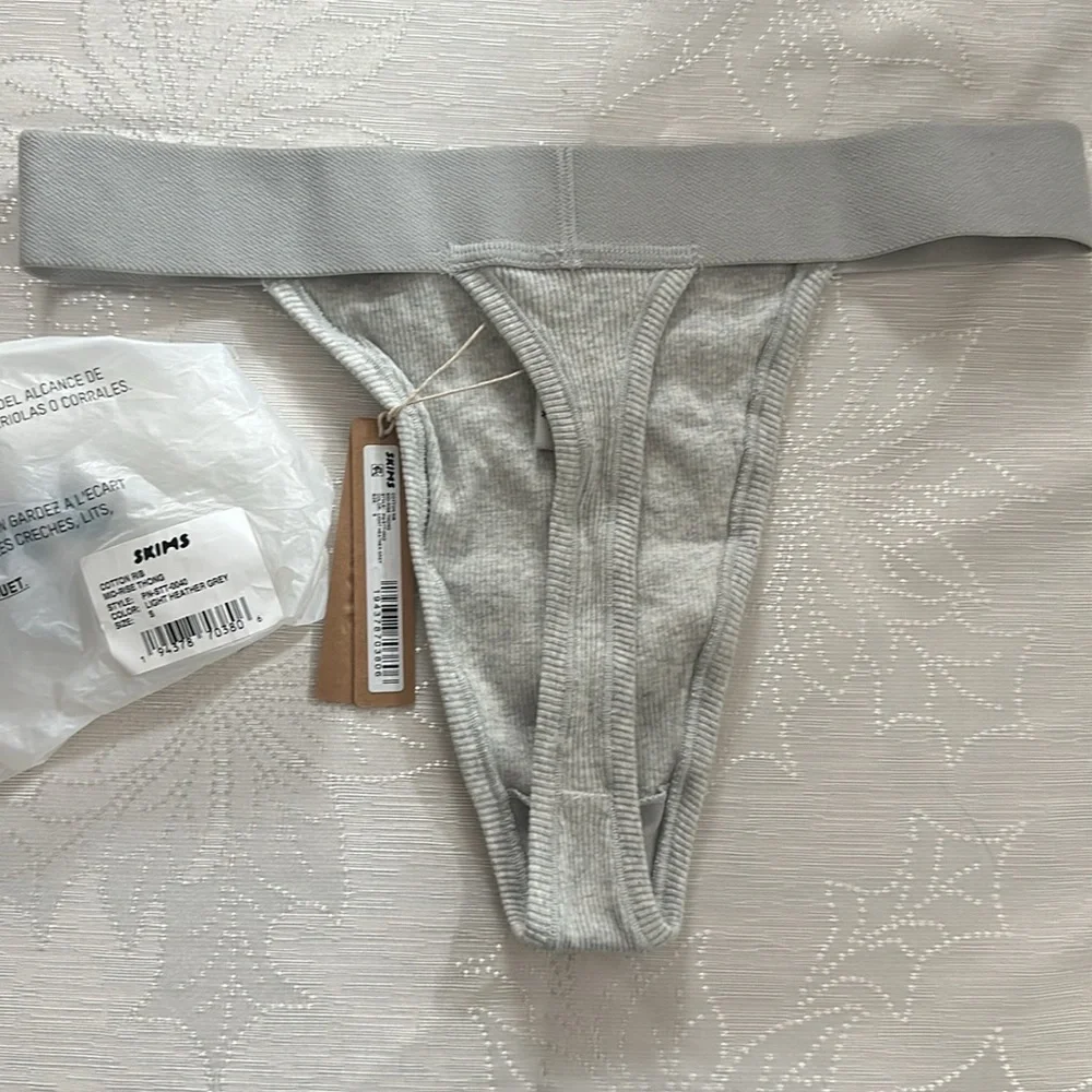 NWT Skims Cotton Rib Thong - Picture 7 of 7